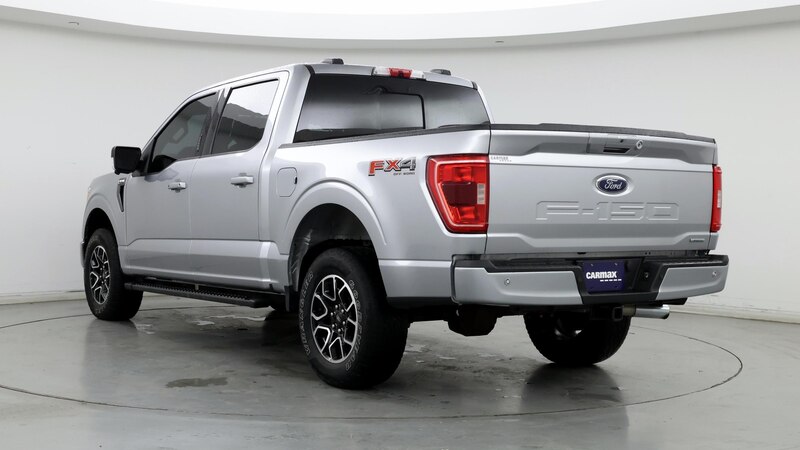 2021 Ford F-150 XLT 2