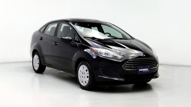 2016 Ford Fiesta S Hero Image