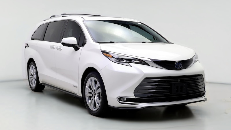 2021 Toyota Sienna Platinum Hero Image