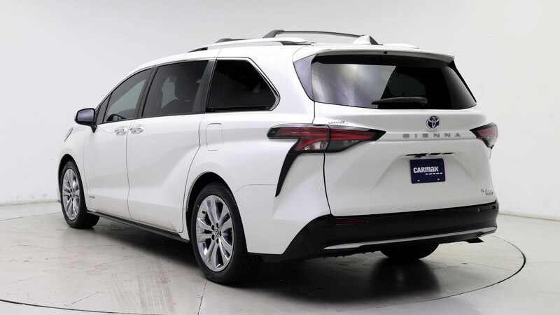 2021 Toyota Sienna Platinum 2