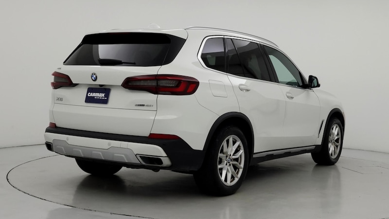 2022 BMW X5 sDrive40i 8