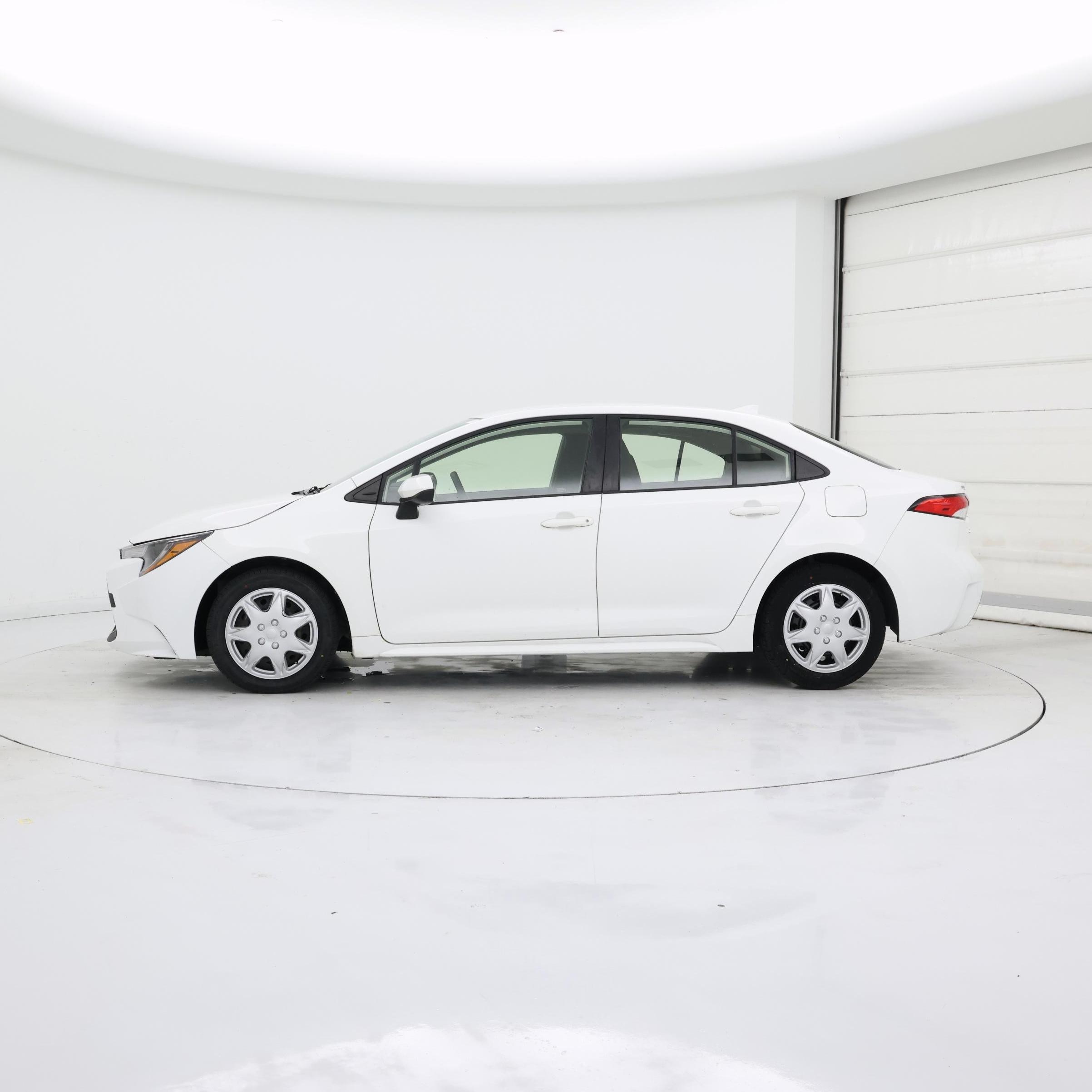 Thumbnail: 2021 Toyota Corolla - 3