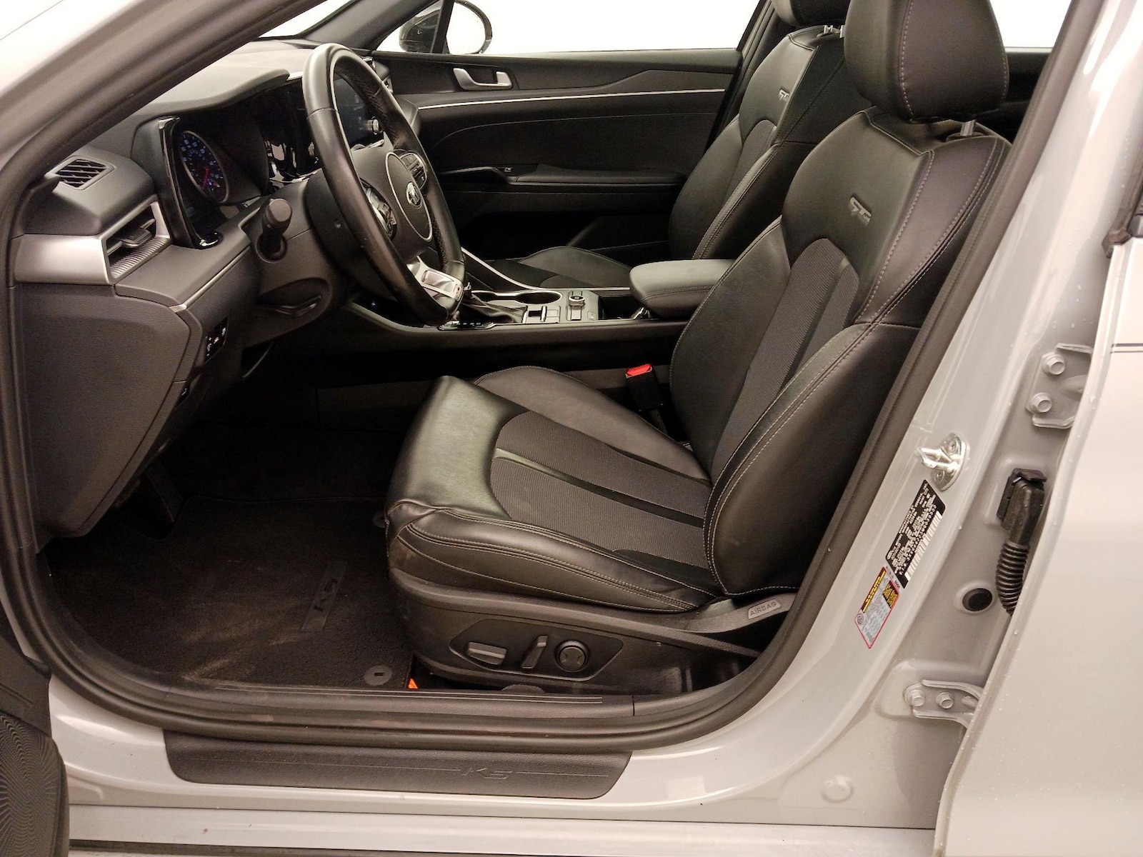 2021 Kia K5 GT-Line - Photo 12