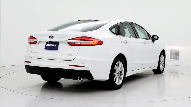 2020 Ford Fusion SE 8