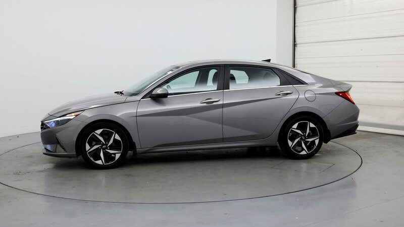 2022 Hyundai Elantra SEL 3