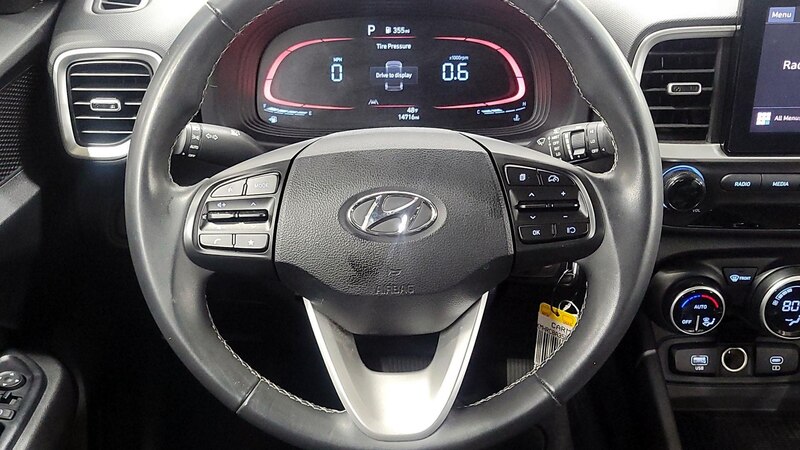 2023 Hyundai Venue SEL 10