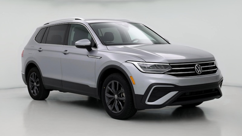 2022 Volkswagen Tiguan SE Hero Image