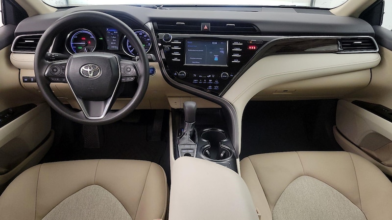 2019 Toyota Camry LE 9