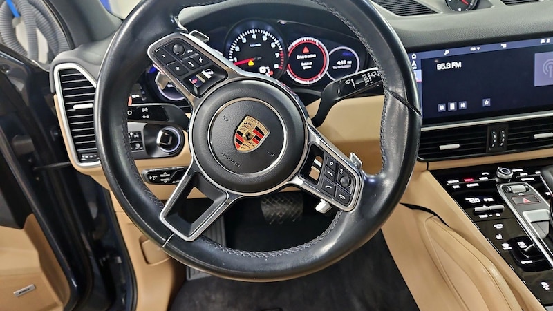 2019 Porsche Cayenne  10