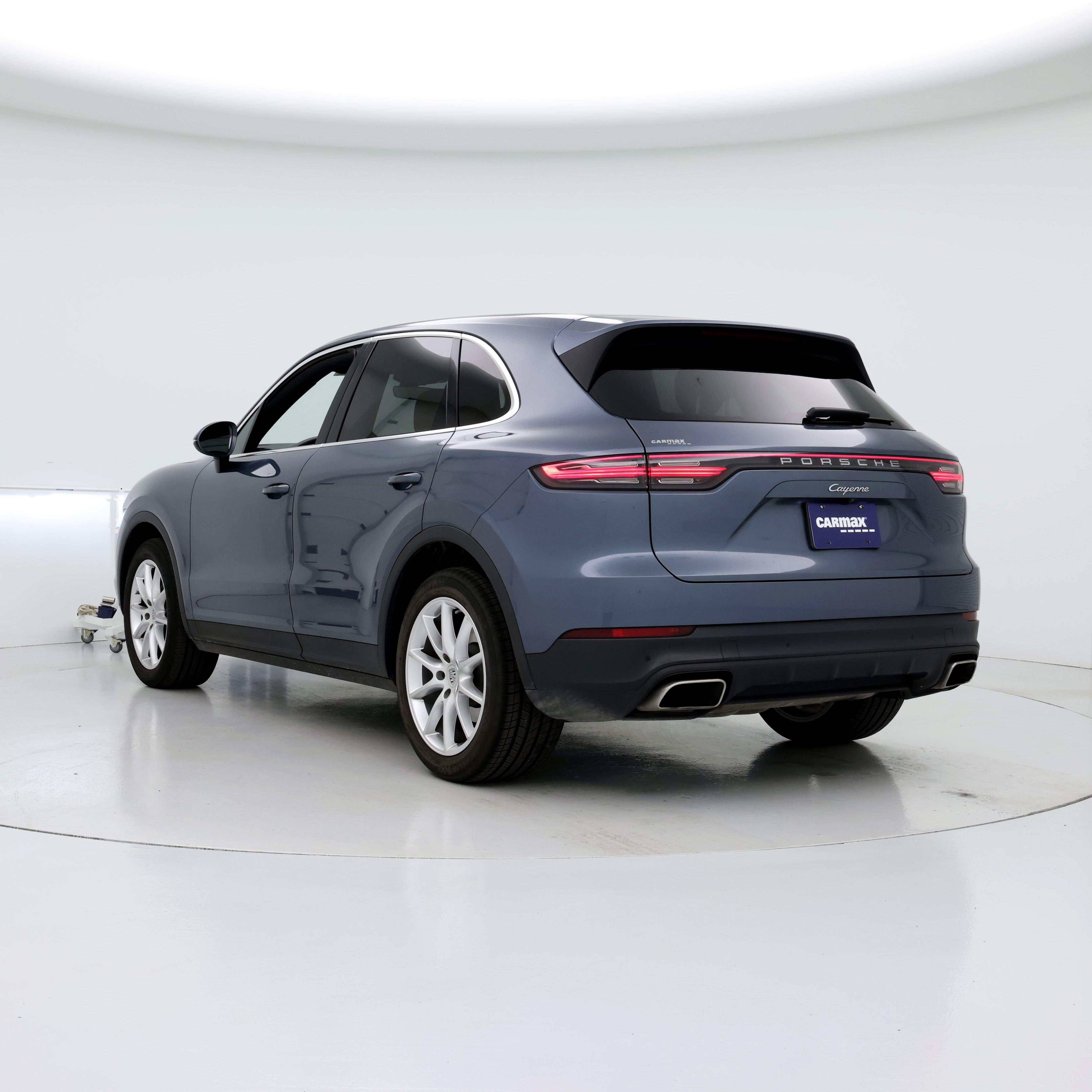 Thumbnail: 2019 Porsche Cayenne - 2