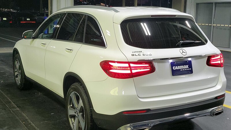 2019 Mercedes-Benz GLC 300 7