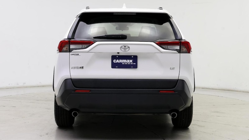 2019 Toyota RAV4 LE 6