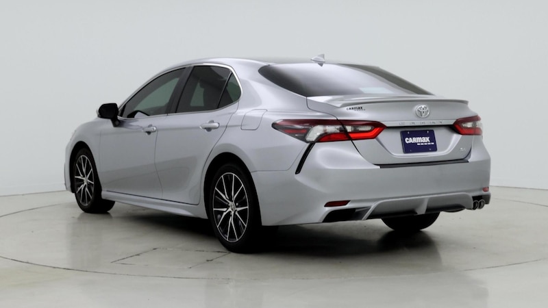 2024 Toyota Camry SE 2