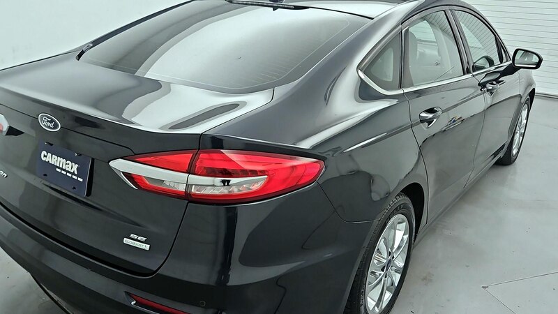 2020 Ford Fusion SE 5