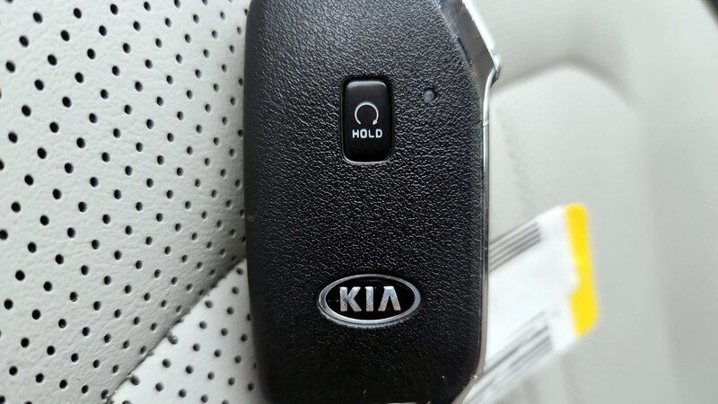 2021 Kia K5 EX 24