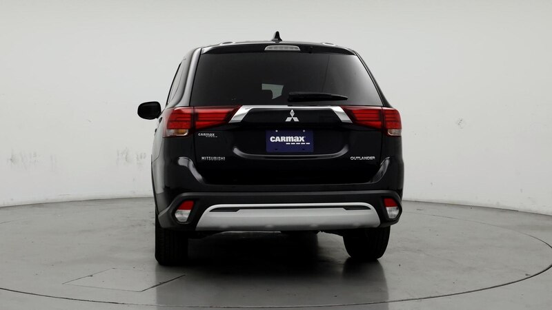 2019 Mitsubishi Outlander ES 6