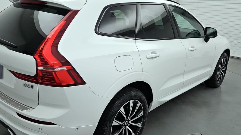 2023 Volvo XC60 B5 Plus 5