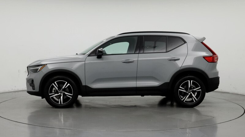 2024 Volvo XC40 B5 Core 3