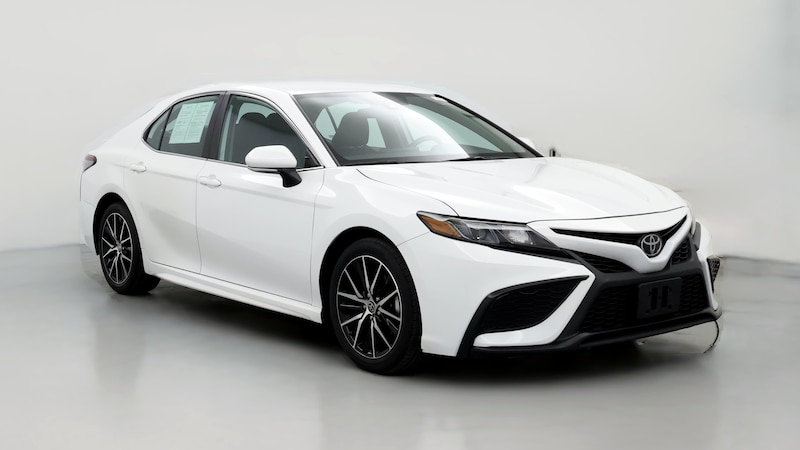 2023 Toyota Camry SE Hero Image