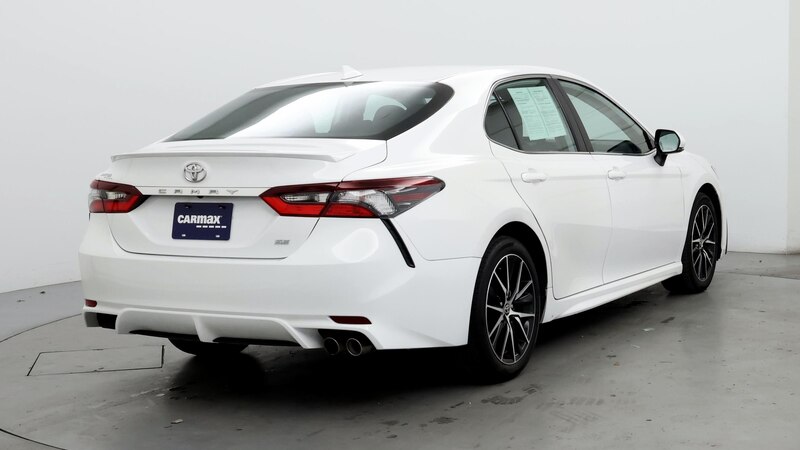 2023 Toyota Camry SE 8