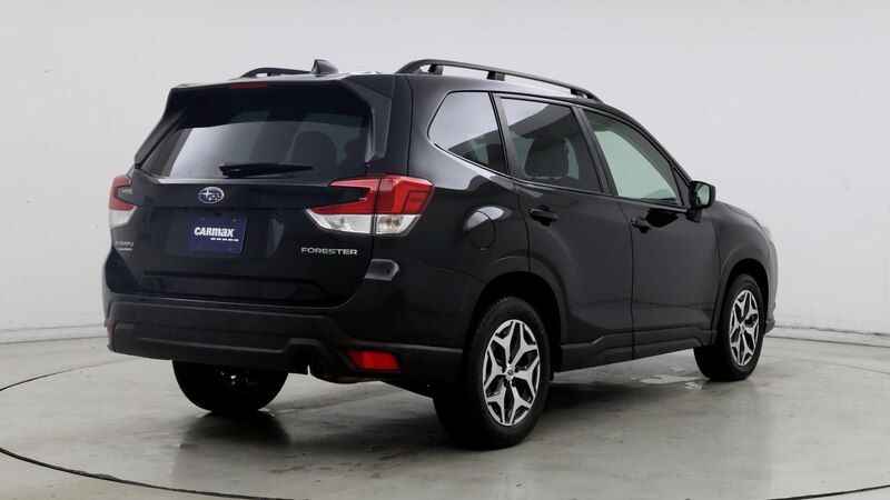 2022 Subaru Forester Premium 8