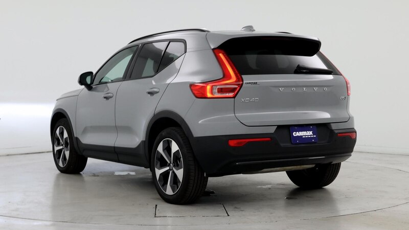 2024 Volvo XC40 B5 Plus 2