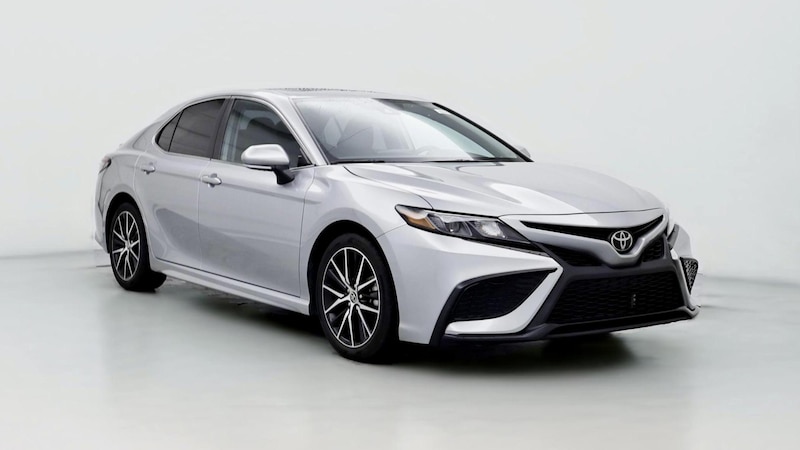 2023 Toyota Camry SE Hero Image