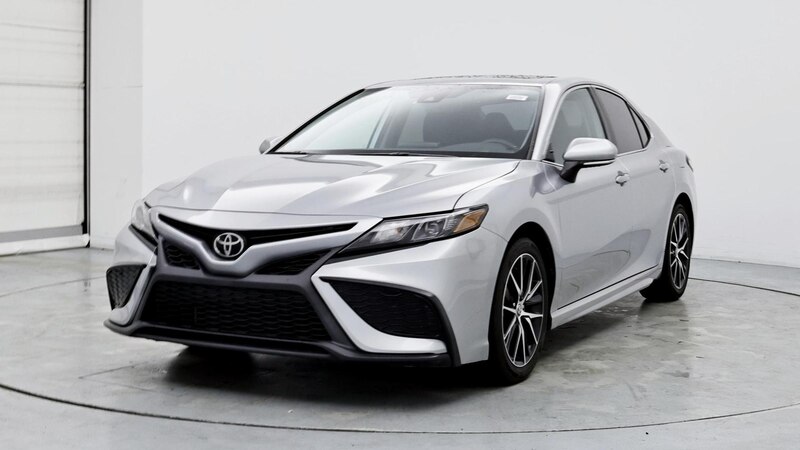 2023 Toyota Camry SE 4