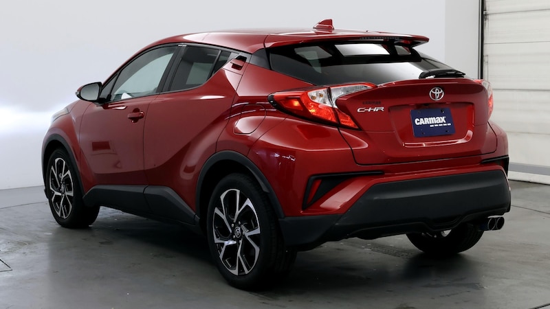 2021 Toyota C-HR XLE 2