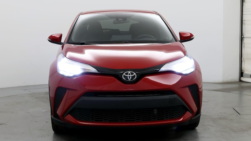 2021 Toyota C-HR XLE 5