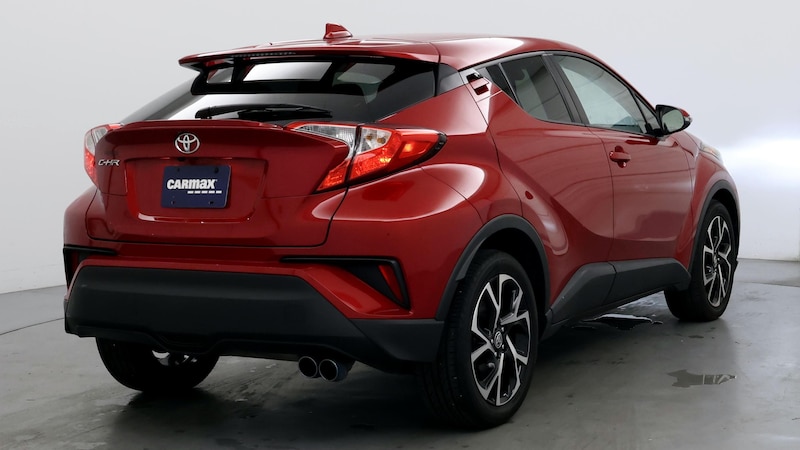 2021 Toyota C-HR XLE 8