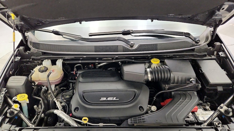 2018 Chrysler Pacifica Touring L 23