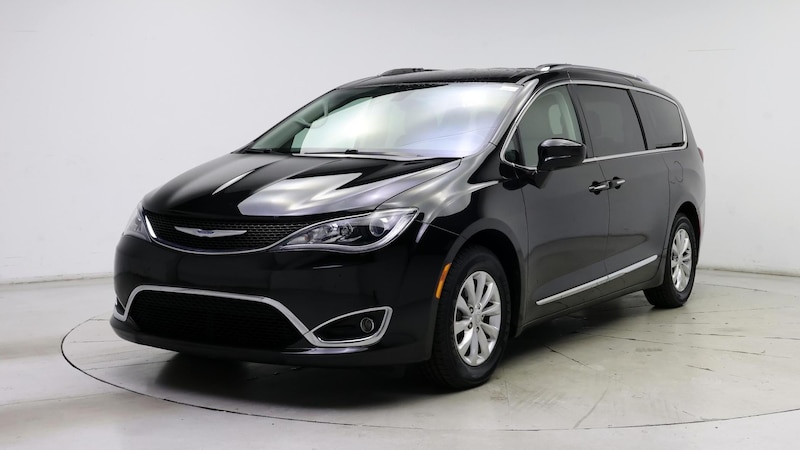 2018 Chrysler Pacifica Touring L 4