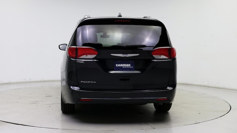2018 Chrysler Pacifica Touring L 6
