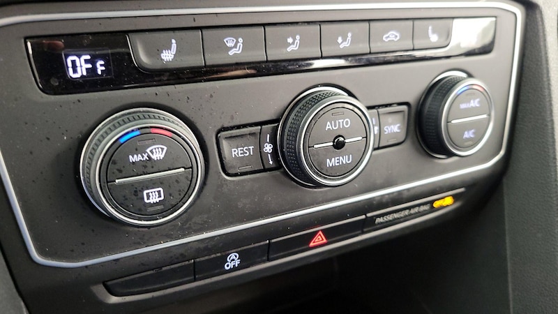 2019 Volkswagen Atlas SE 16
