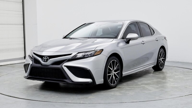 2022 Toyota Camry SE 4