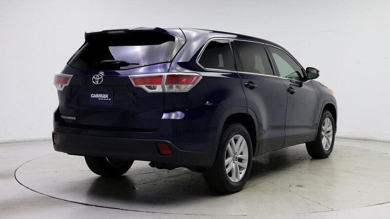 2016 Toyota Highlander LE 8