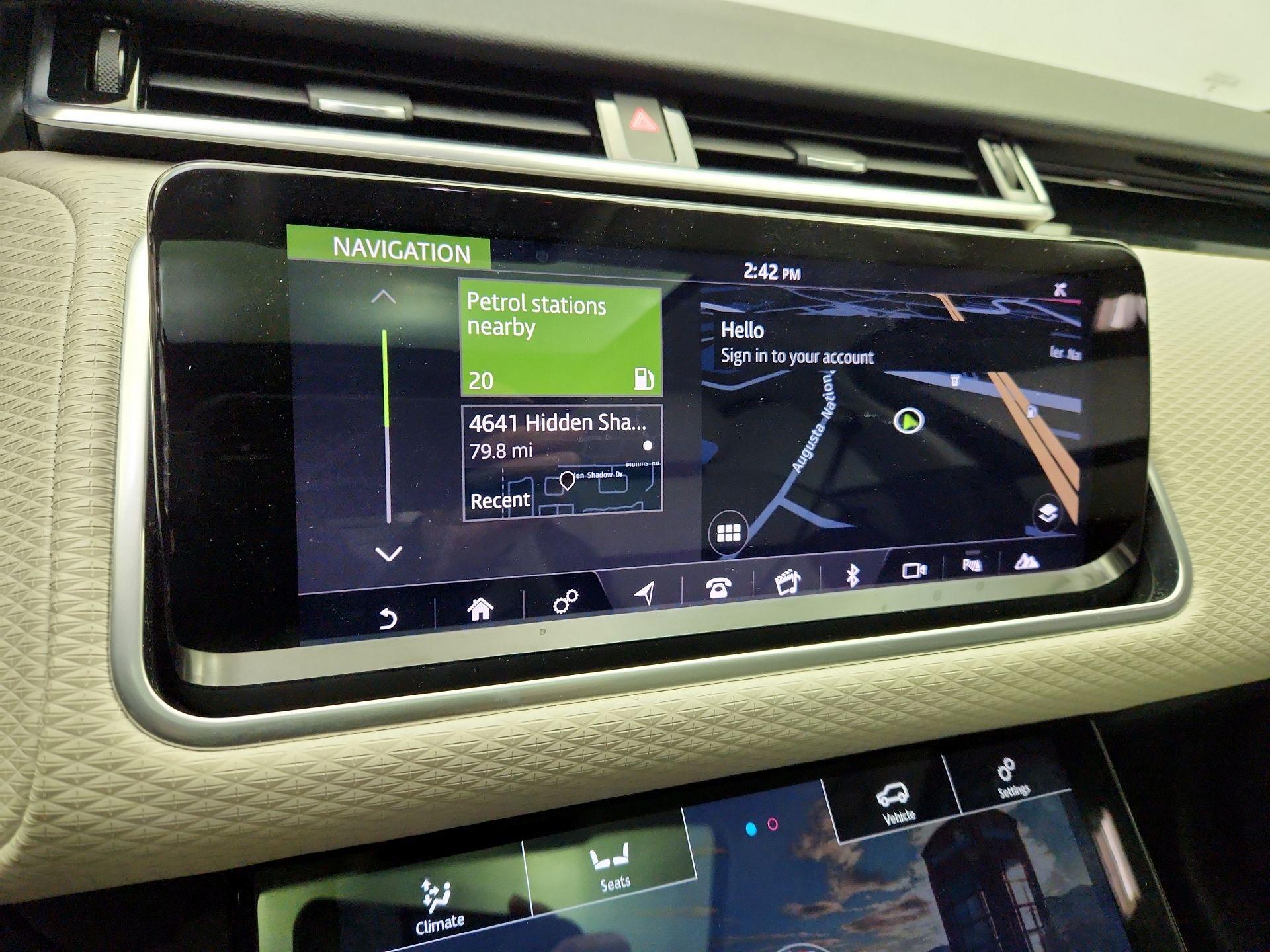 Thumbnail: 2019 Land Rover Range Rover Velar - 14