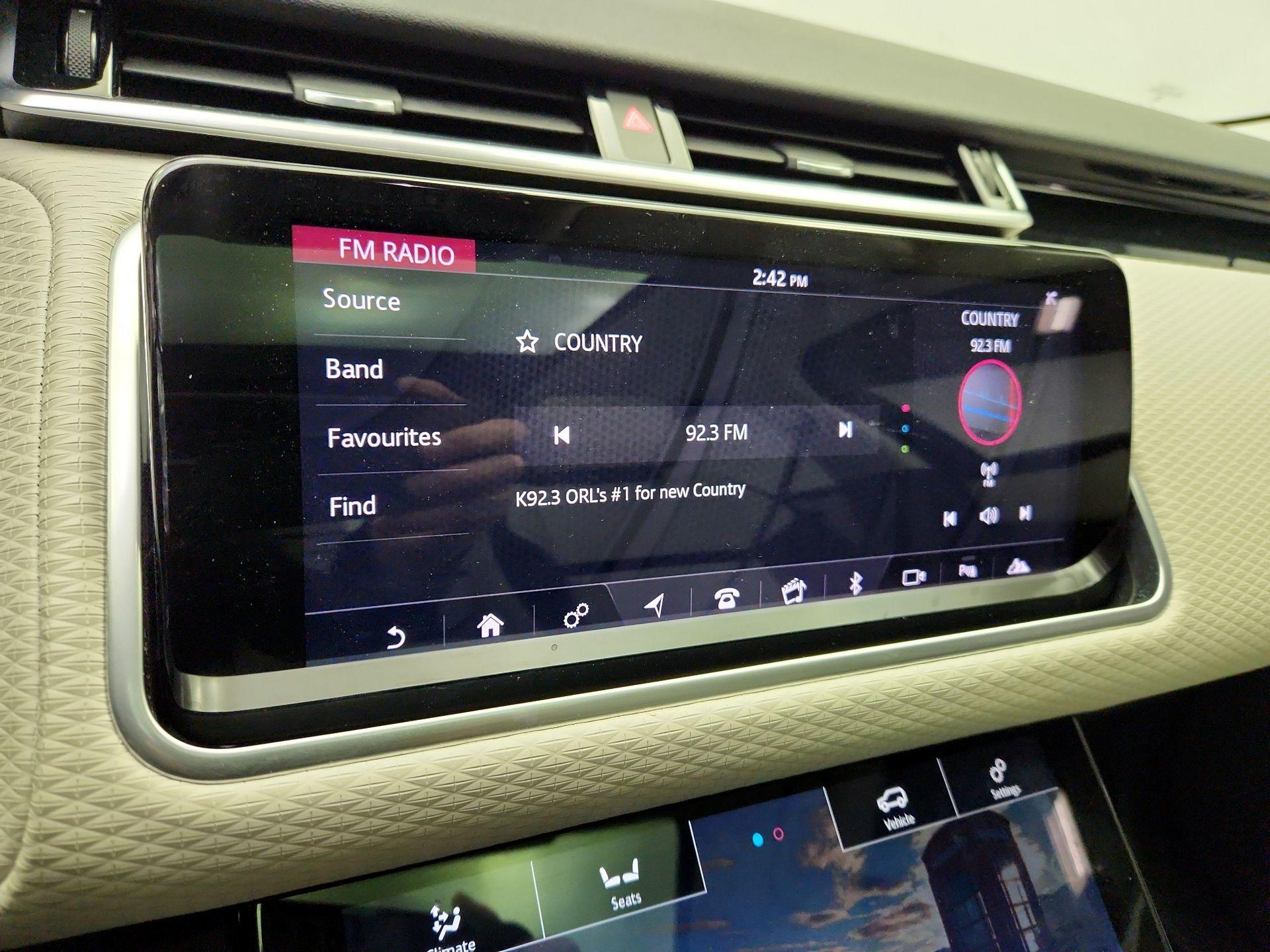 Thumbnail: 2019 Land Rover Range Rover Velar - 16