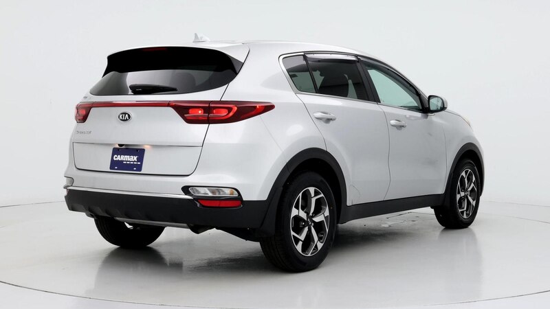 2022 Kia Sportage LX 8