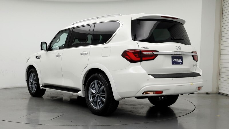 2022 INFINITI QX80 Luxe 2