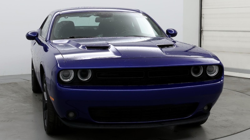 2022 Dodge Challenger SXT 5