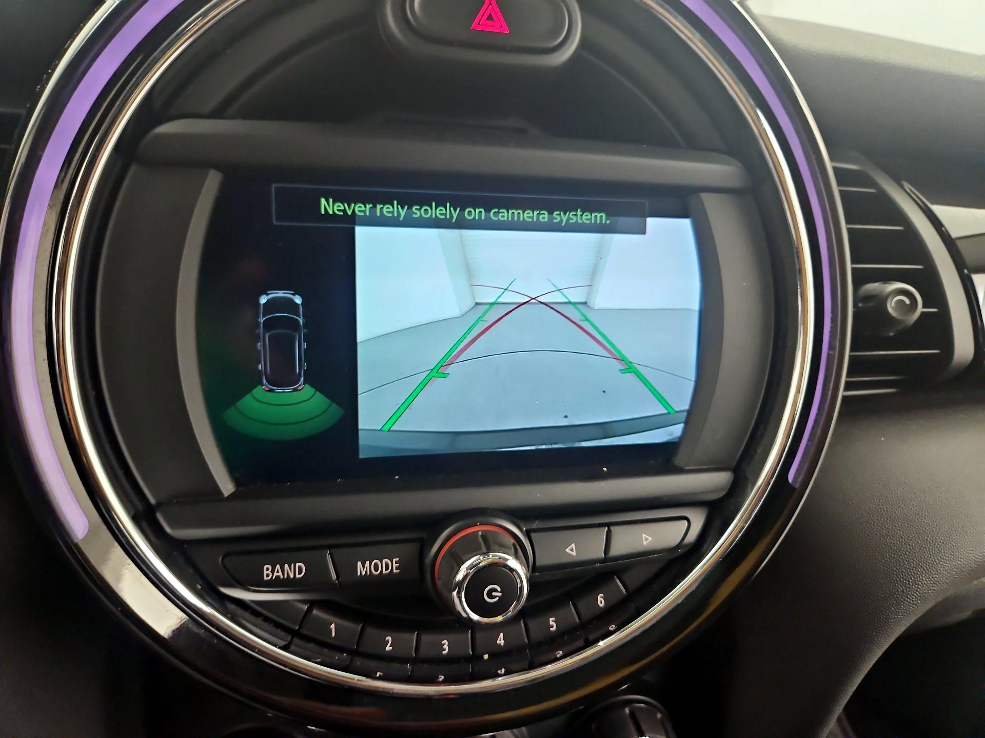 Thumbnail: 2019 MINI Cooper Hardtop - 14