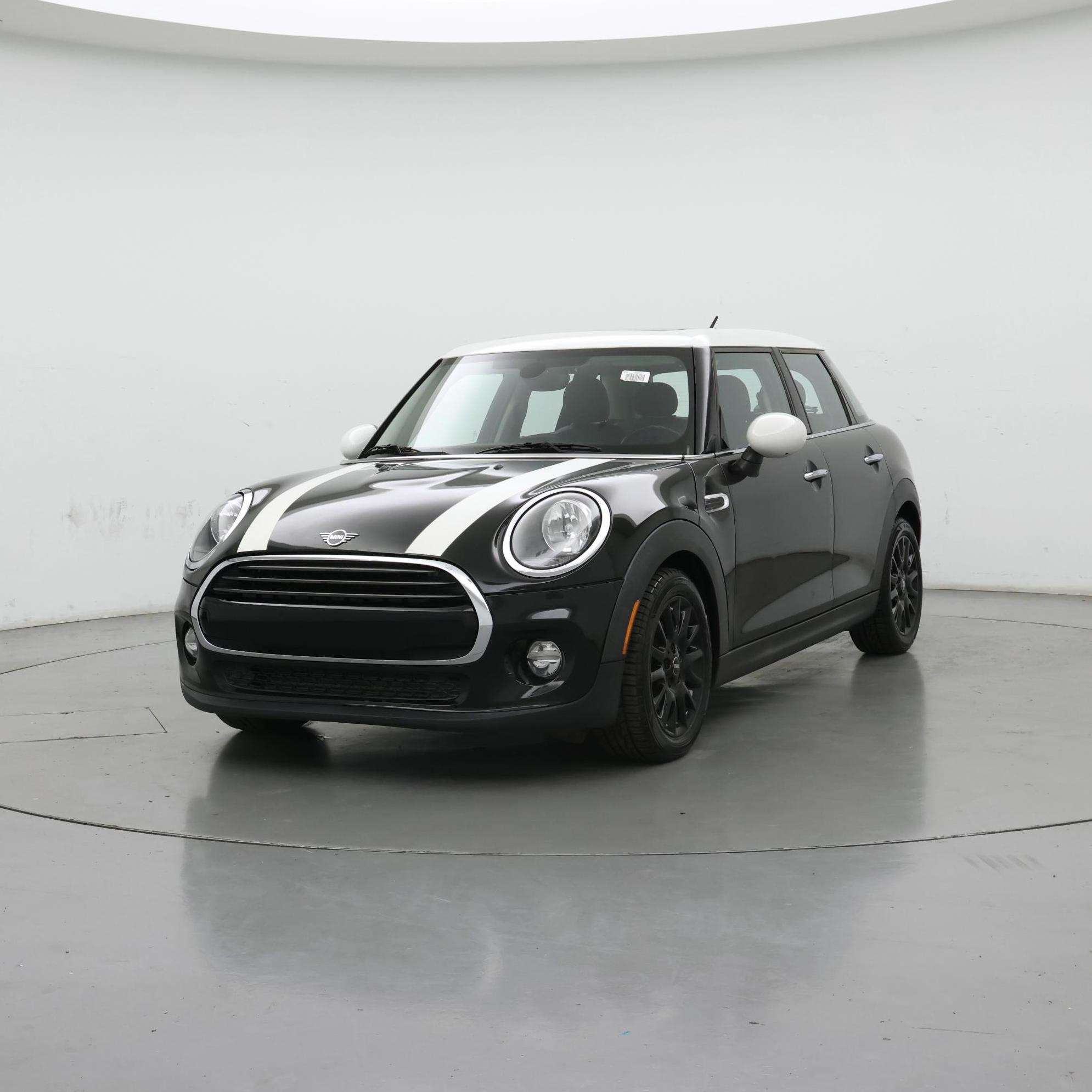Thumbnail: 2019 MINI Cooper Hardtop - 4
