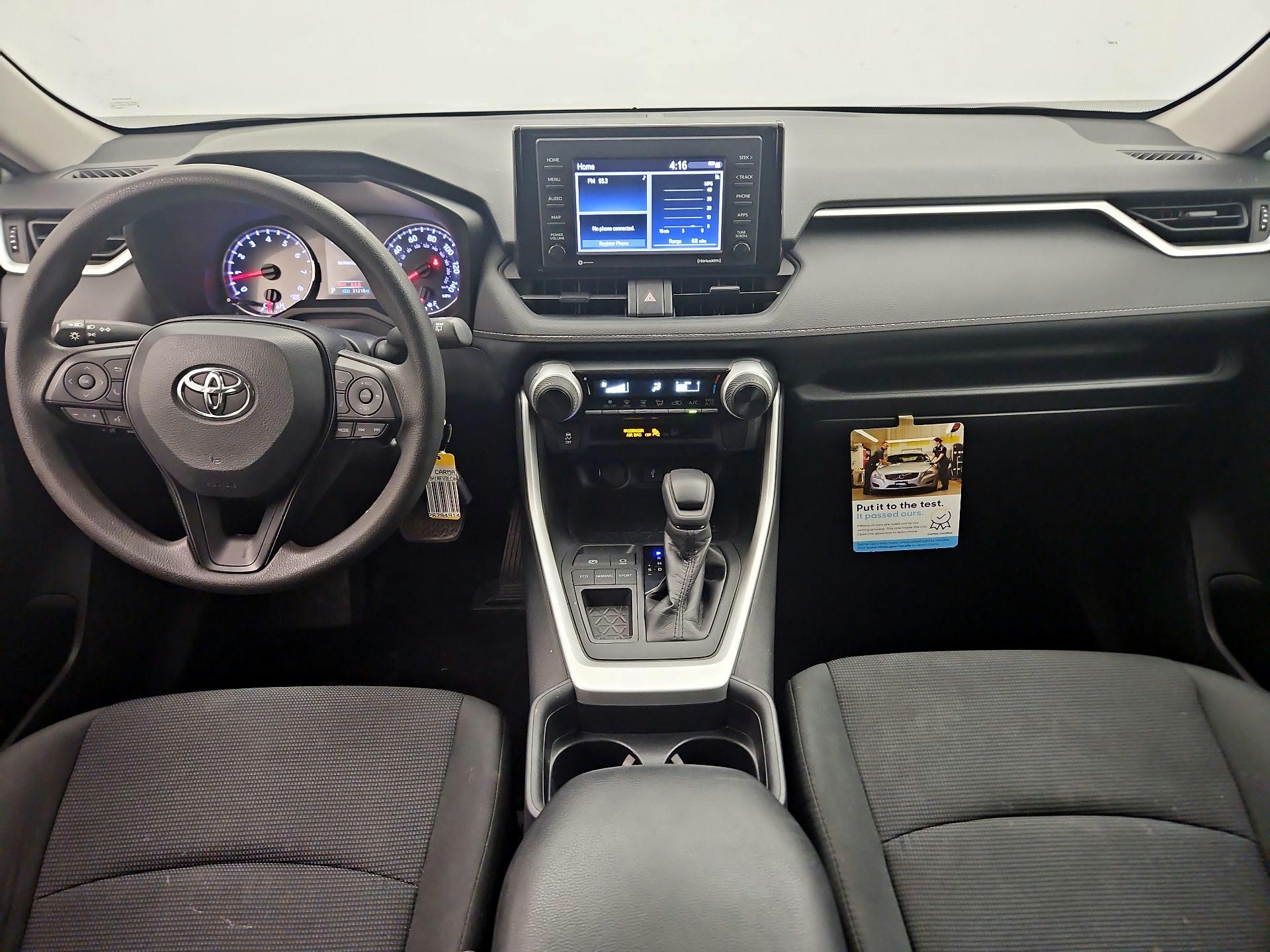 Thumbnail: 2020 Toyota RAV4 - 9