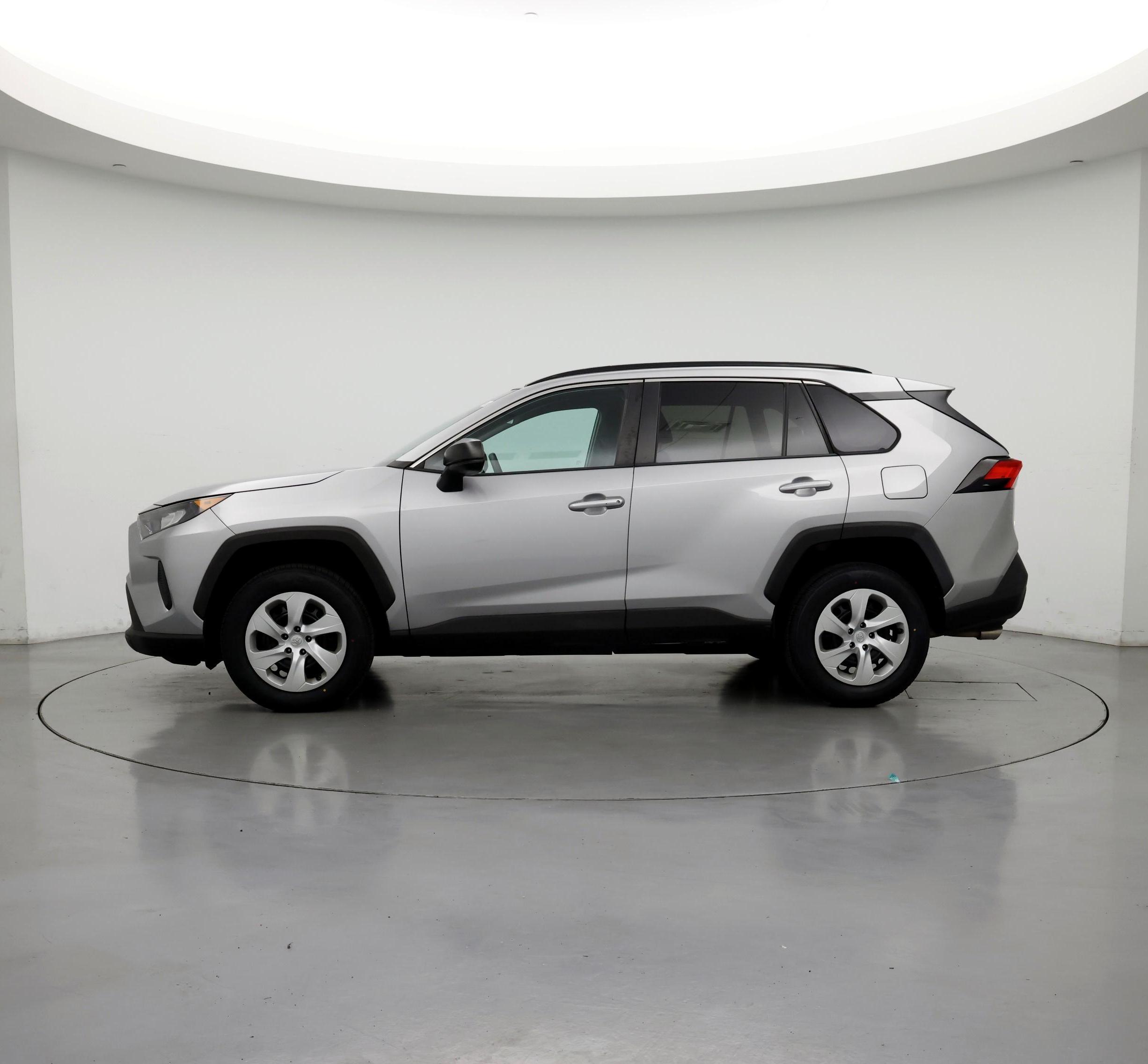 Thumbnail: 2020 Toyota RAV4 - 3
