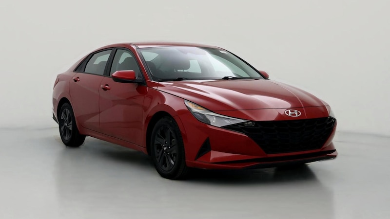 2022 Hyundai Elantra SEL Hero Image