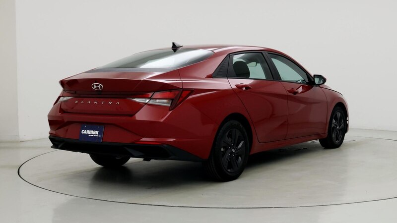 2022 Hyundai Elantra SEL 8