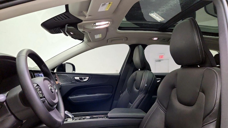 2024 Volvo XC60 B5 Ultimate 20