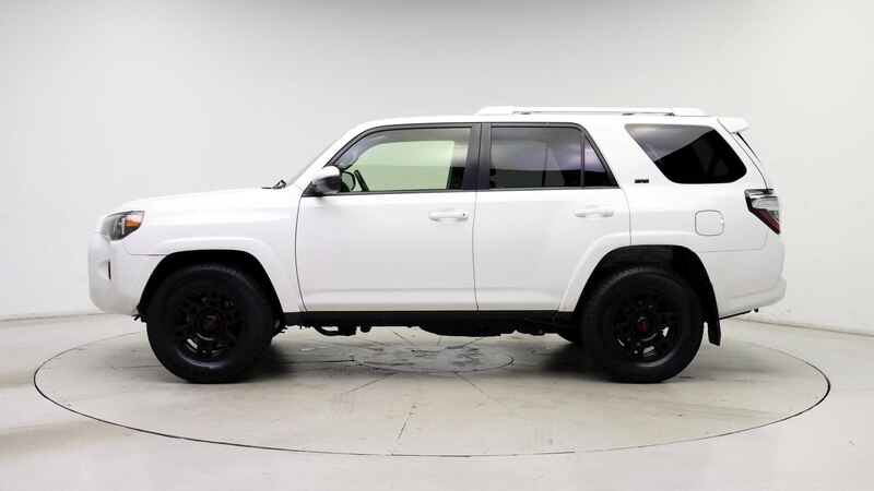 2018 Toyota 4Runner SR5 3